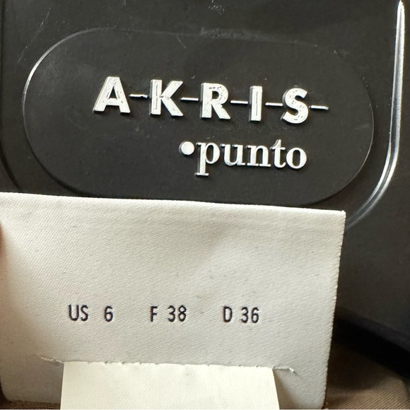 Akris Punto sleeveless embroidered Dot Dress - Picture 7 of 8